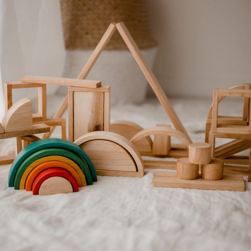 QTOYS - Hollow Blocks With Rainbow - 40 Pieces